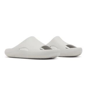 Crocs Sandals M7/W9 NWT